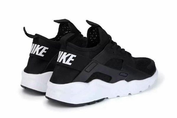 nike air huarache run 拼接透氣網眼休閒運動情侶款復古慢跑鞋 黑白色 