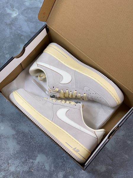 Nike Air Force 1 Low 2024全新男女款灰白低幫休閒板鞋