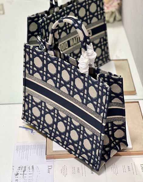 Dior包包 迪奧2023新款手提包 DS1286大號book tote 購物袋單肩包