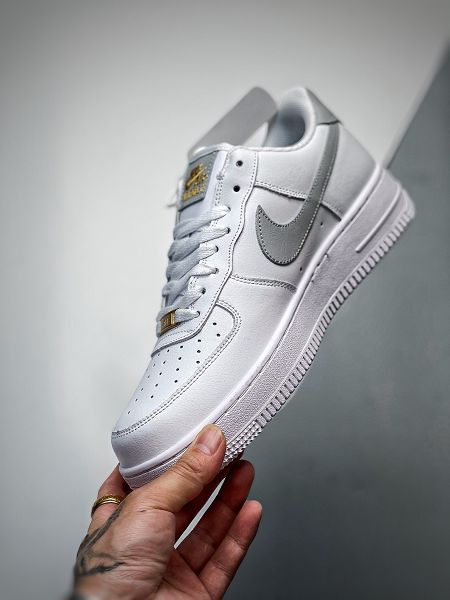 Nike Air Force 1 07 2021新款 空軍一號蜂窩氣墊板鞋