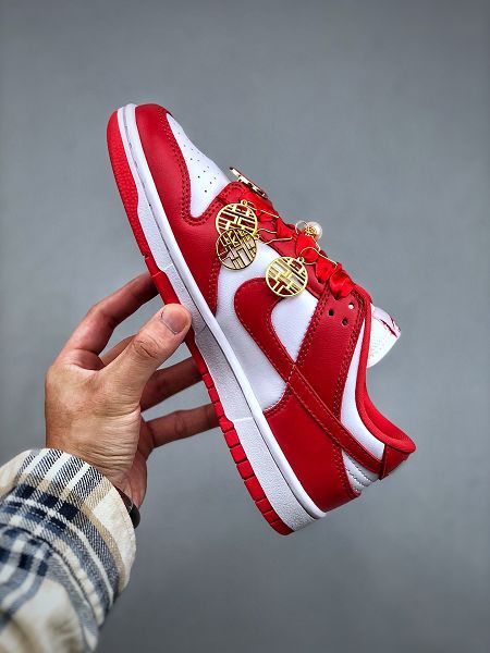 Nike Dunk Low SB 低幫滑板鞋系列 2023全新男女款白紅色婚慶主題滑板鞋