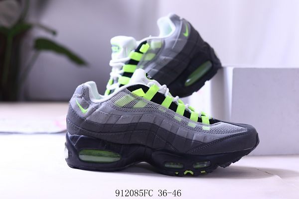 nike air max 95 og qs 2022新款 復古緩震全掌氣墊男女生慢跑鞋