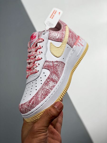 Nike Air Force 1 2021新款 全掌內置蜂窩氣墊女款板鞋