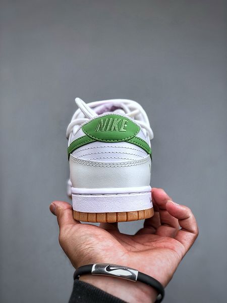 Nike Dunk Low 春夏系列 2024男女款青提山茶白綠色 低幫休閒板鞋