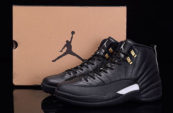 air jordan 12 retro 新款上市 時尚男款個性高幫籃球戰靴 黑金扣 